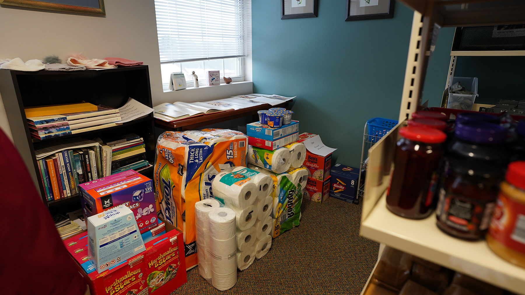 Food Pantry_06