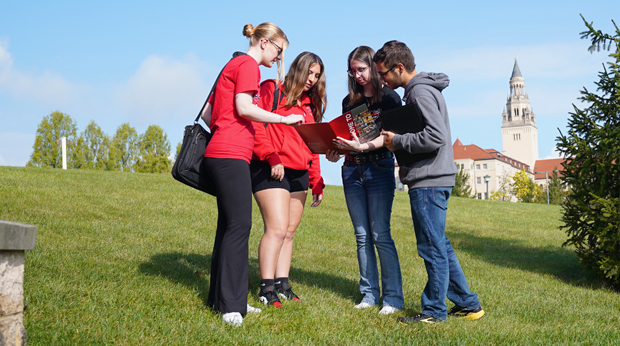 Four_Students_outside